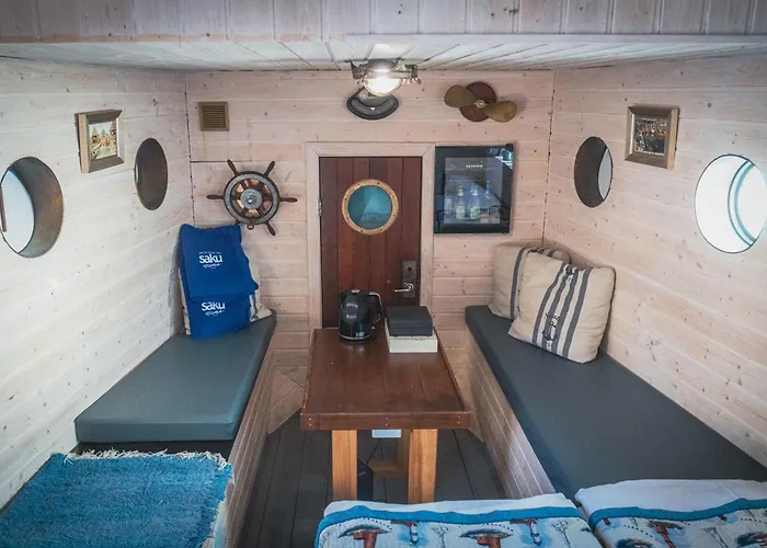 Nyaraló Cozy Little House With Sauna On A Fishing Boat *